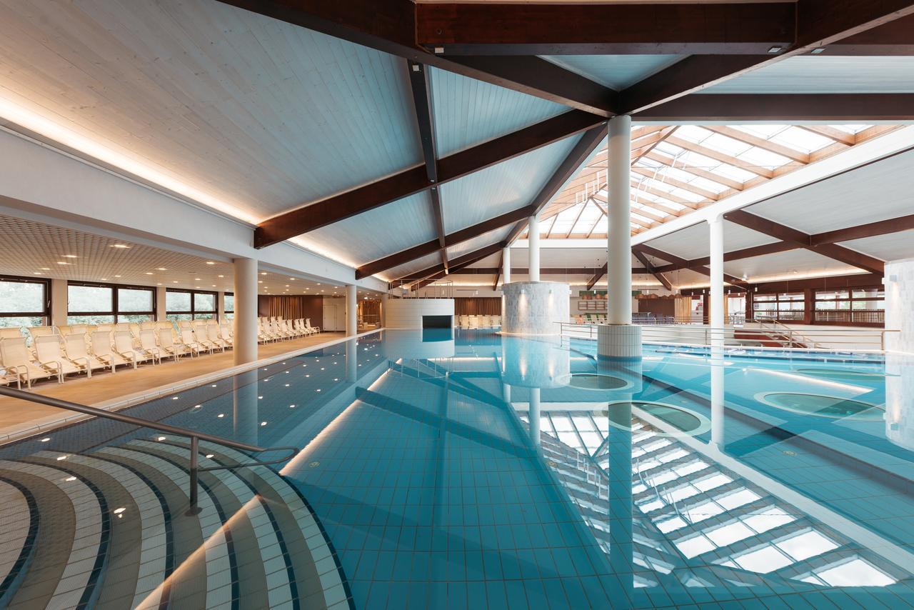 Hotel Termal - Terme 3000 - Sava Hotels & Resorts モラフスケ・トプリツェ エクステリア 写真