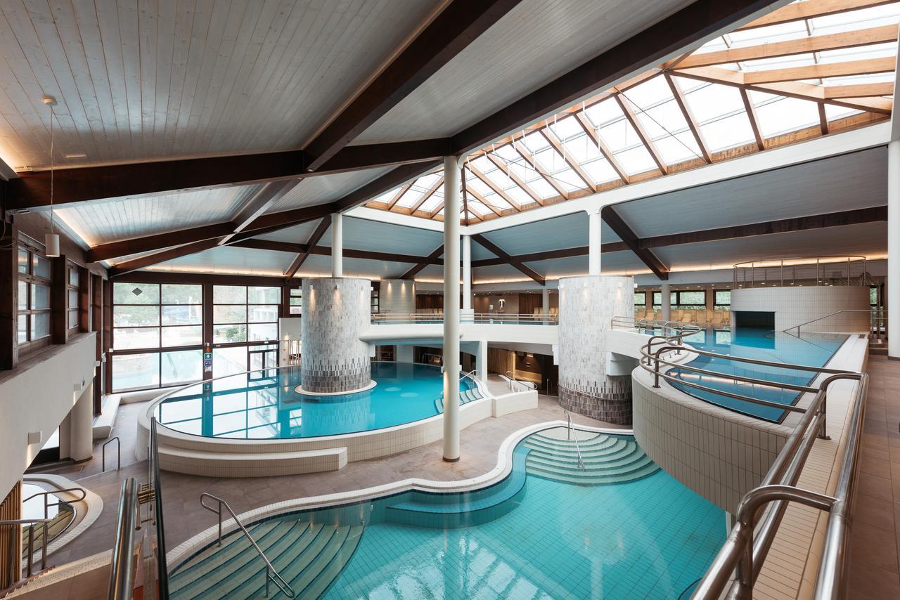 Hotel Termal - Terme 3000 - Sava Hotels & Resorts モラフスケ・トプリツェ エクステリア 写真